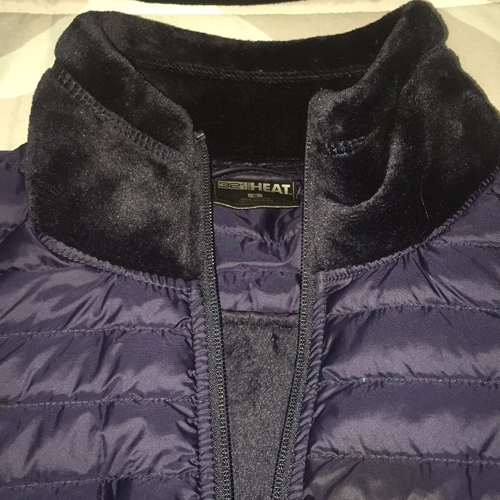 Jacket - Picture 4 of 4